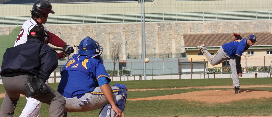 San Inazio Bilbao, Pitcher Andoni Ortiz 