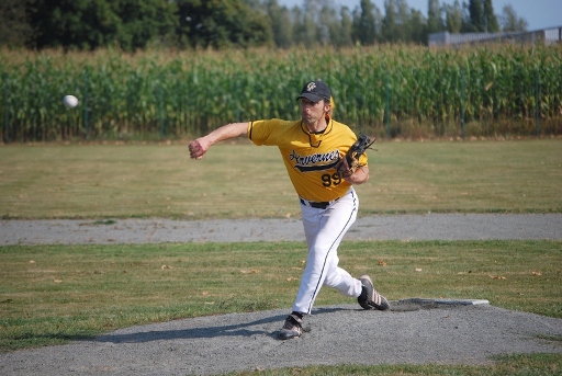 Charlionnet Olivier pitched a Complete Game against LaGuerche