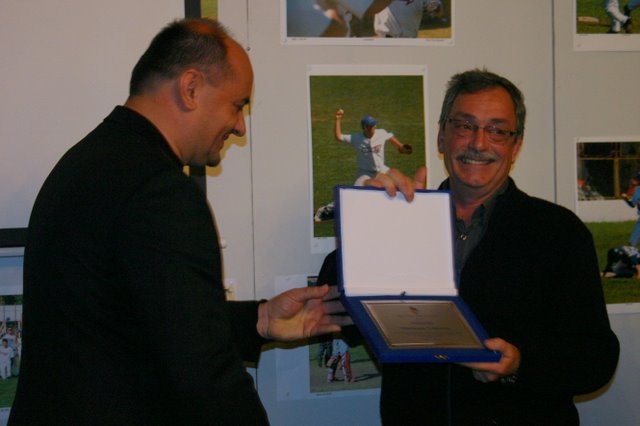 author_recive award_from Croatian_baseball_asociation