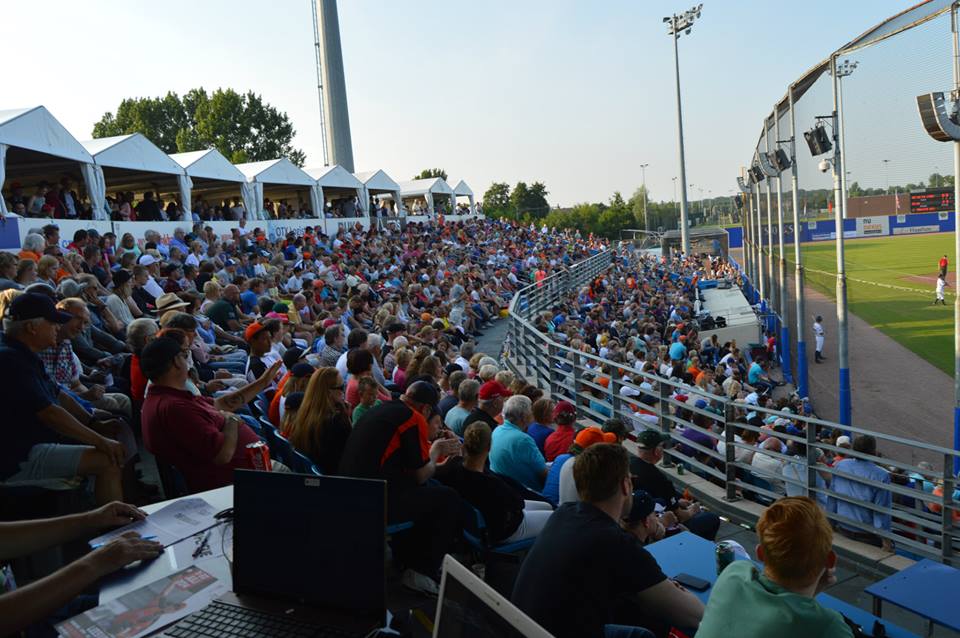USA-NED Pim Mulier Stadium