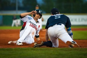 keller_2015-04-24_REG_vs_HEI_0251_Philipp-Howard_Thomas-Di-Benedetto