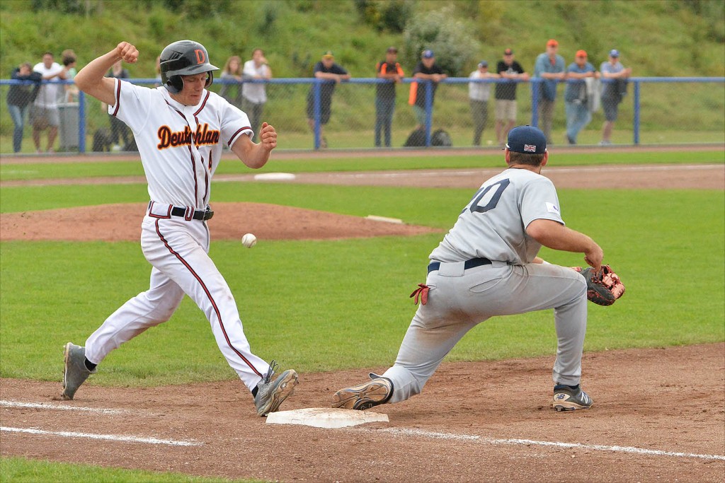 s_16-09-11_ger-gbr-0985